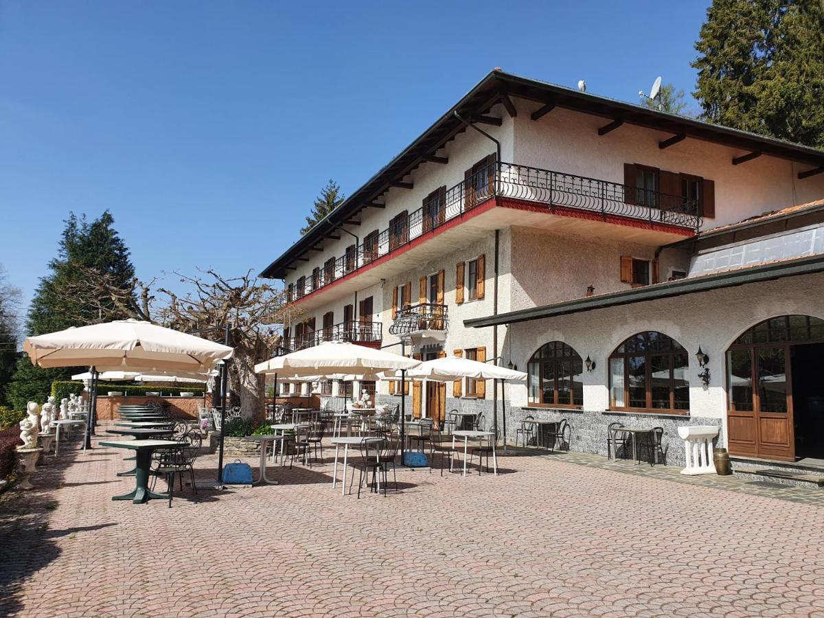 Hotel Madonna Di Luciago Armeno Exteriér fotografie